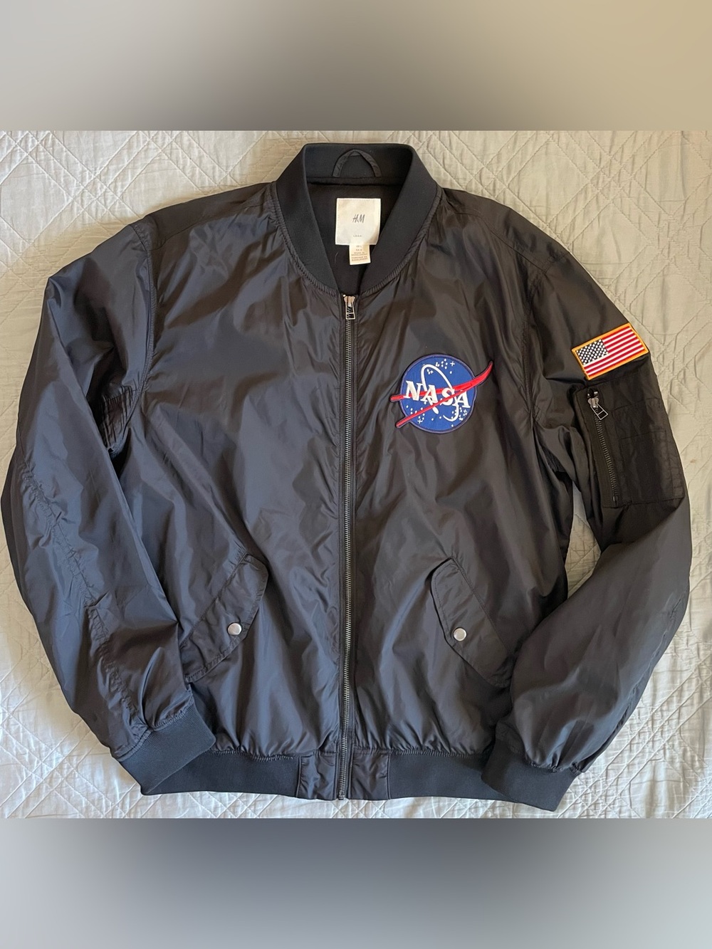 H & M × NASA Nylon Bomber Flight Jacket in Black with Patches Detail Size L